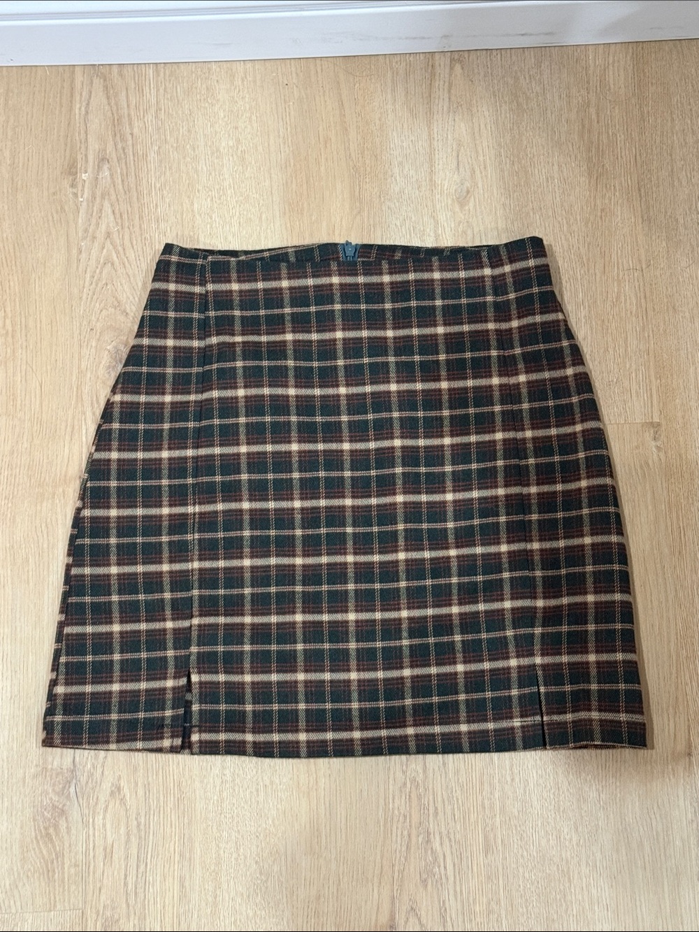 Brandy Melville Plaid Mini Skirt in Green and Brown